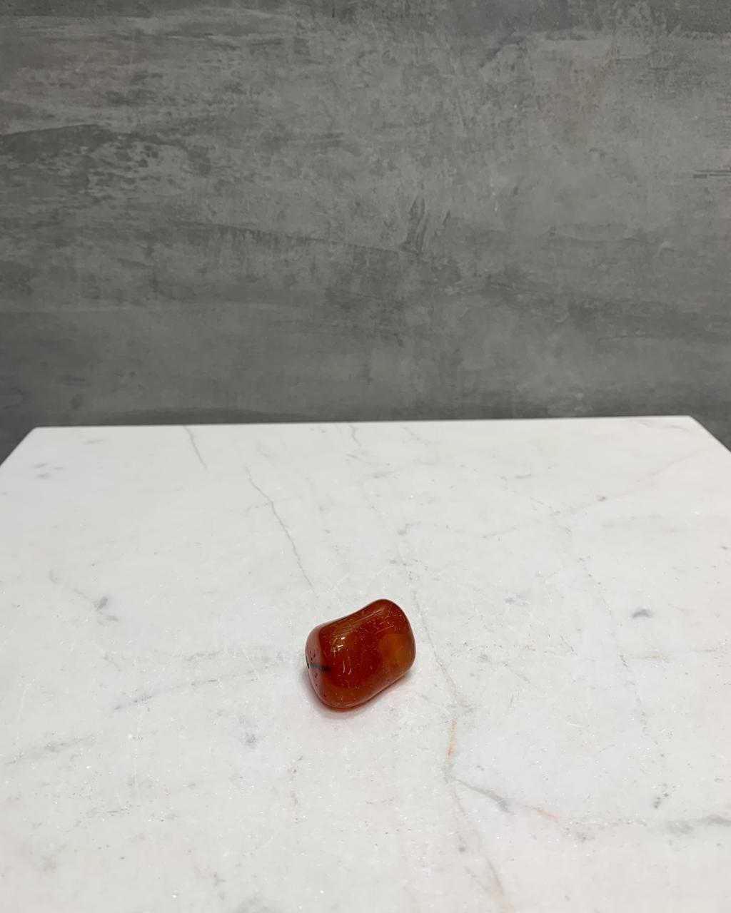 Pedra Ágata Vermelha Rolada Tingida 11 a 14 gramas