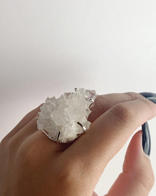 Anel Drusa de Cristal de Quartzo com Garra ajustavel