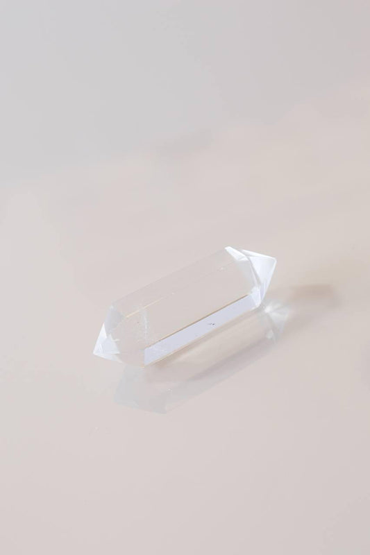 Ponta Polida Quartzo de Cristal 18 a 30 Gramas Aprox.