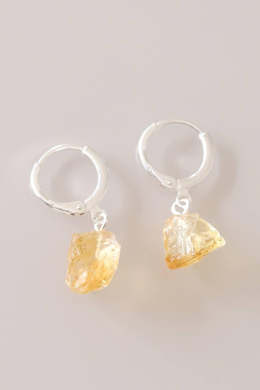 Brinco piercing argola Citrino bruto banho prata