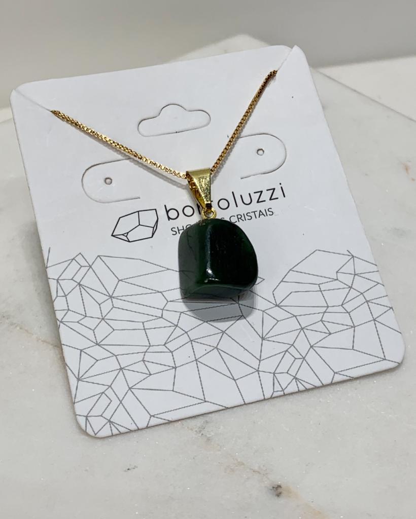 Pingente Jade verde pequeno com pino banho ouro