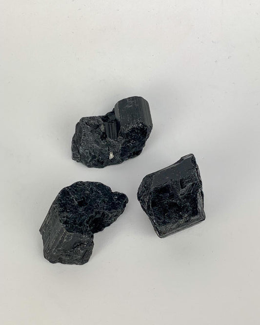 Pedra Turmalina bruta 57 a 70 gramas