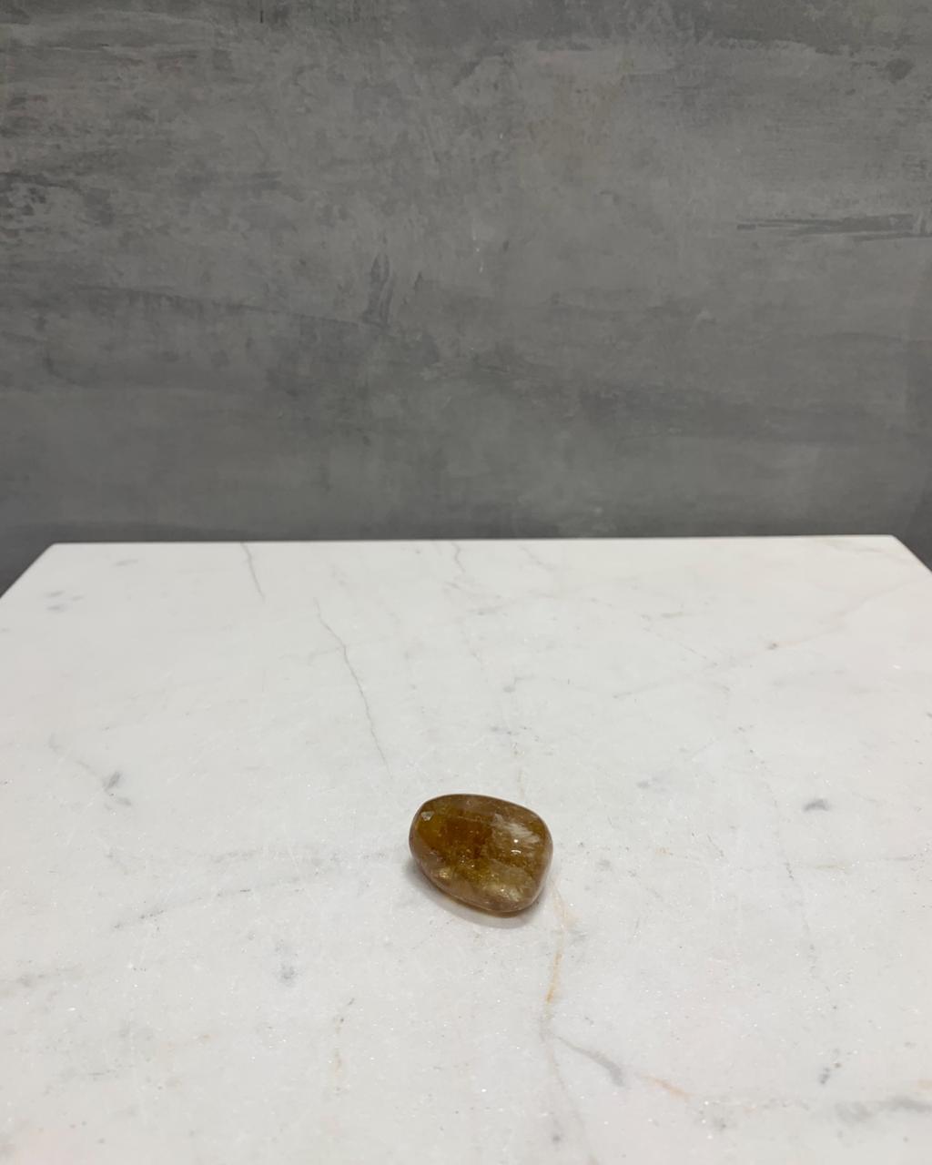 Pedra Fluorita Amarela Rolada 9 a 12 gramas