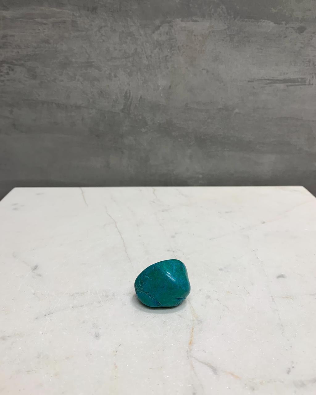 Pedra Howlita Verde Rolada Tingida 17 a 19 gramas