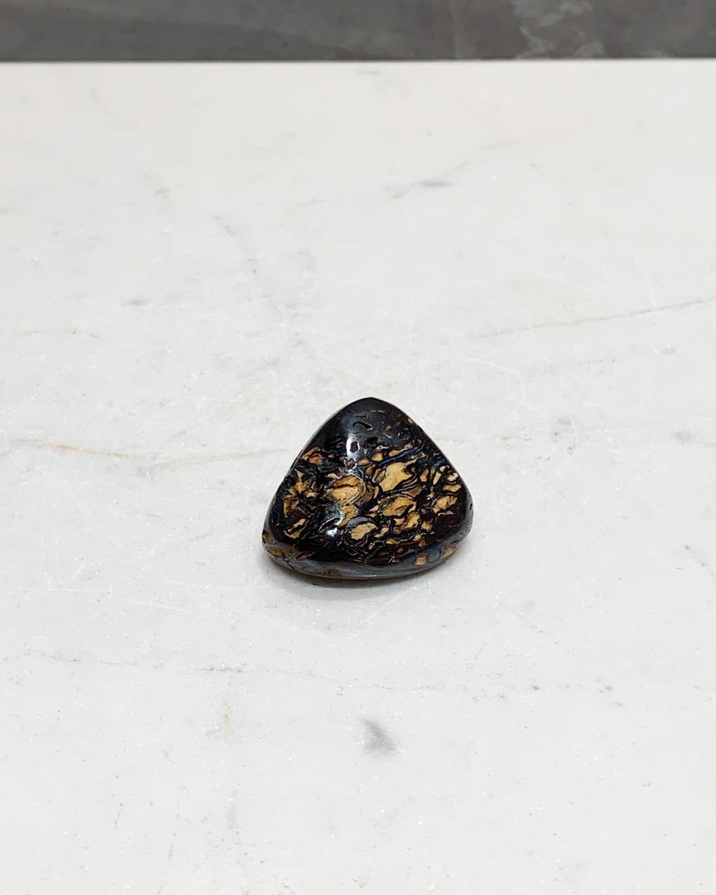 Pedra Opala Manteiga rolada 7 a 8 gramas