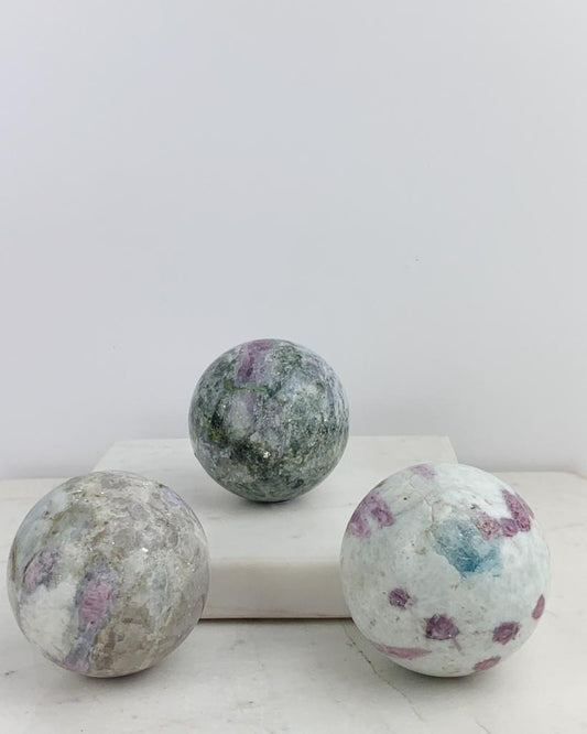 Bola Turmalina Rubelita 304 a 344 gramas