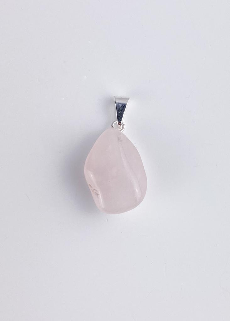 Pingente Quartzo Rosa Rolado Banho Prata