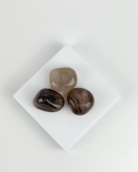 Pedra Quartzo Fumê rolado 20 a 28 gramas