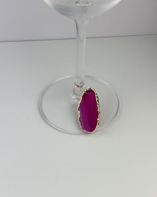 Marcador de Taça Ágata Rosa Tingida Banho Ouro