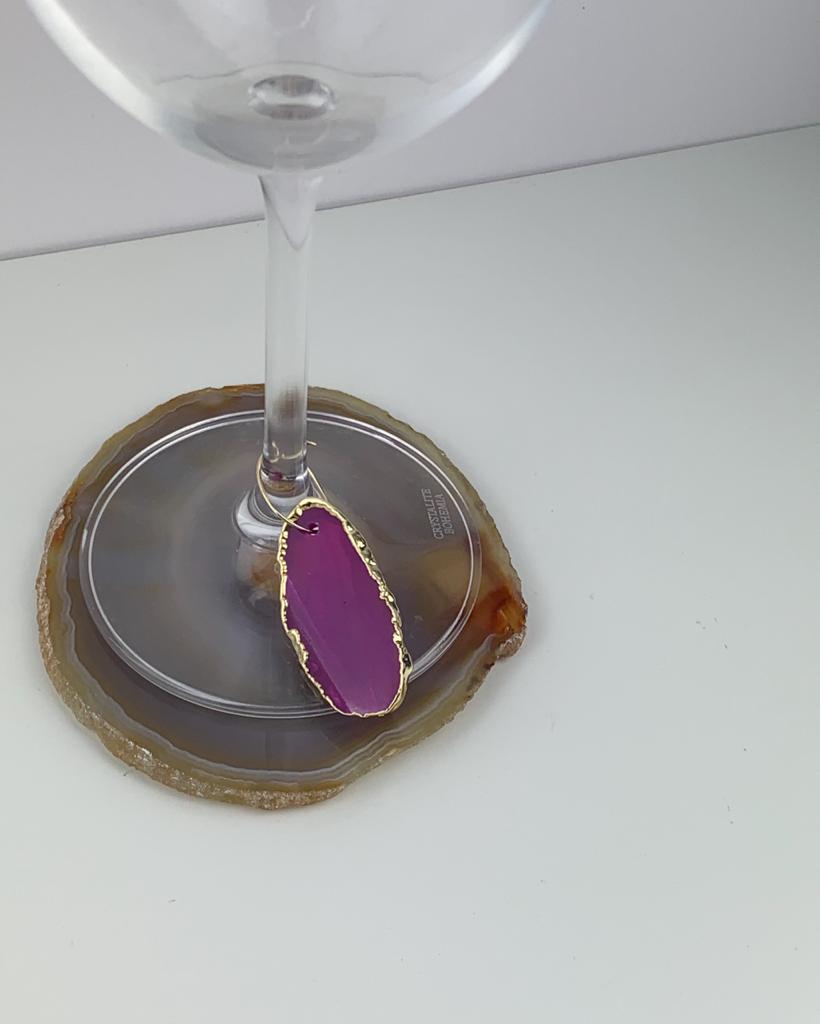 Marcador de Taça Ágata Rosa Tingida Banho Ouro