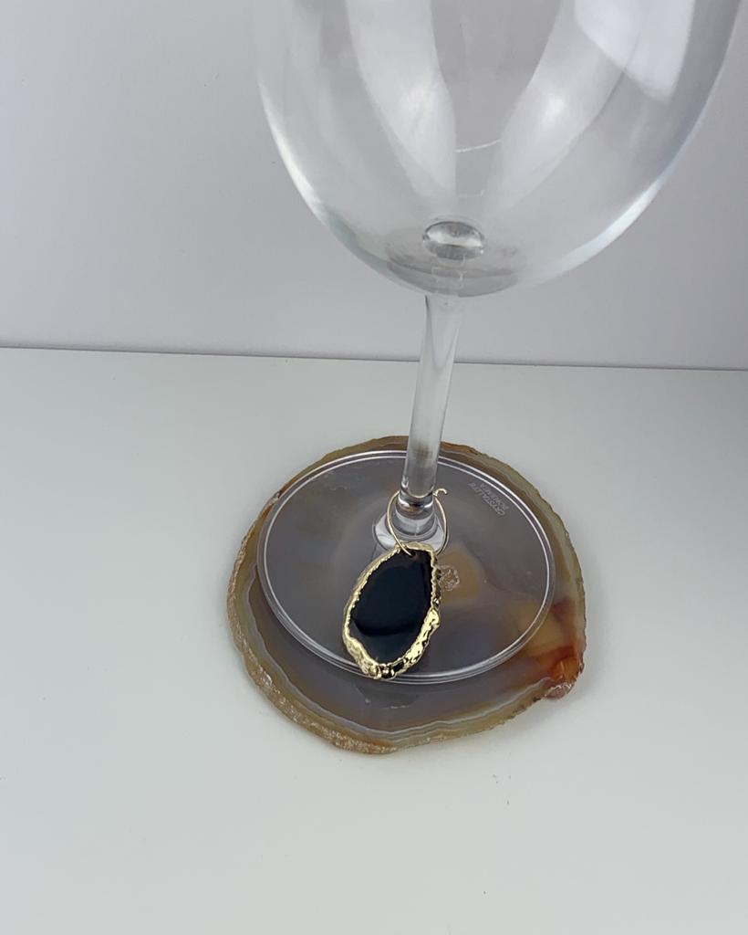 Marcador de Taça Ágata Preta Tingida Banho Ouro