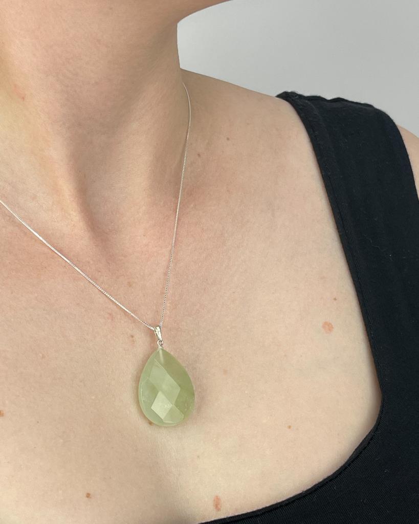 Colar Gota Jade Verde Claro New Jade Bowenita Prata 925
