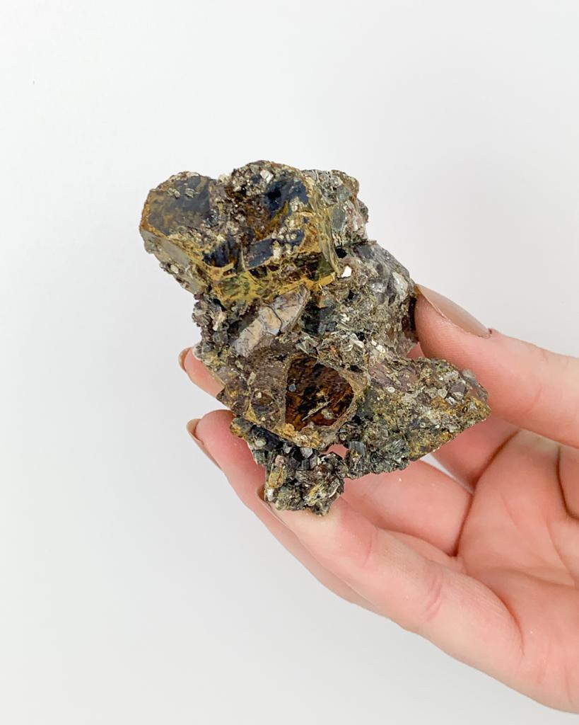 Pedra Quartzo Mica Siderita bruta 136 gramas