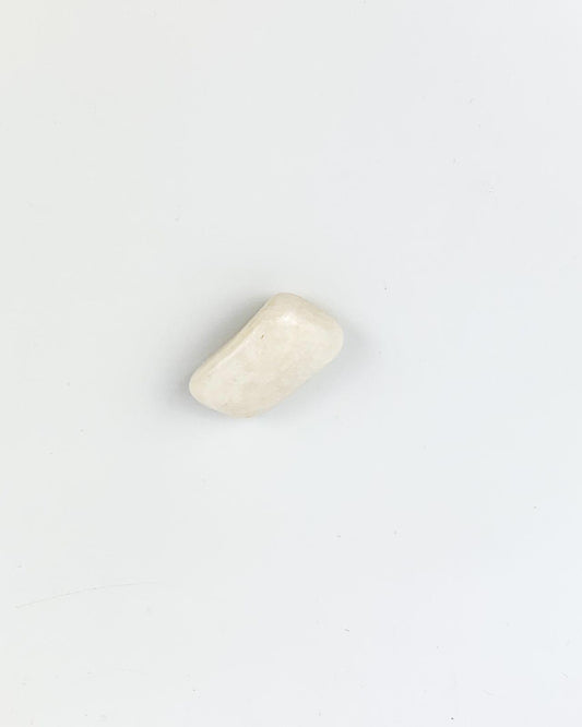 Pedra Feldspato Rolado - 10 a 14 gramas (aproximadamente)
