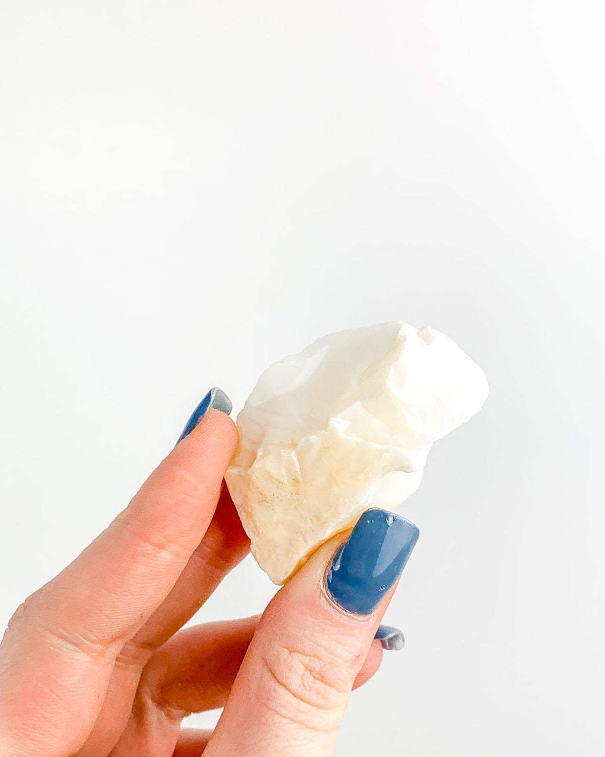 Pedra Opala branco bruto 29 a 35 gramas