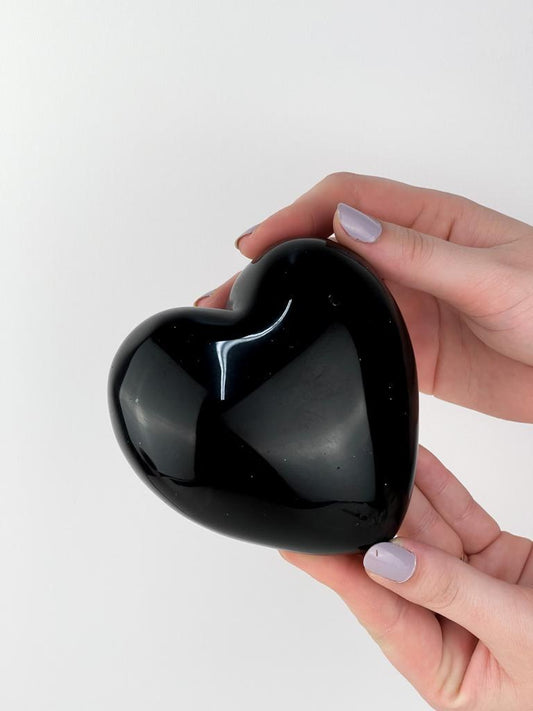 Coração Obsidiana preta 726 gramas aprox.