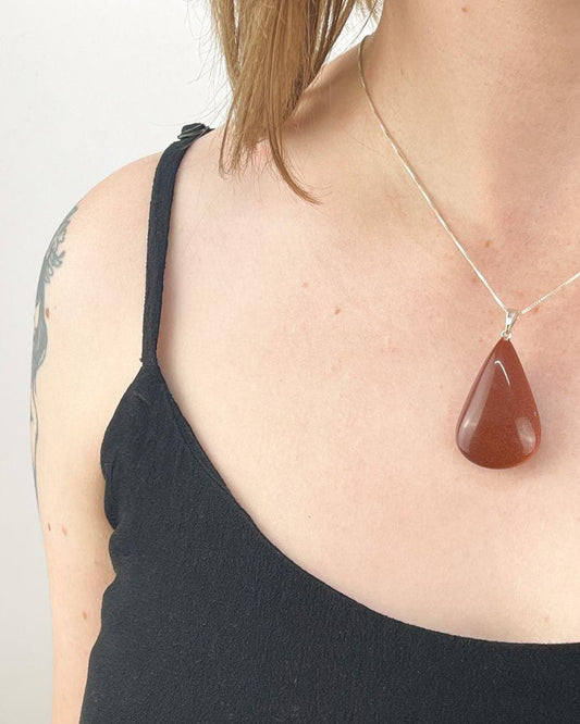 Pingente Goldstone Marrom (produzida) Forma Gota Banho Prata