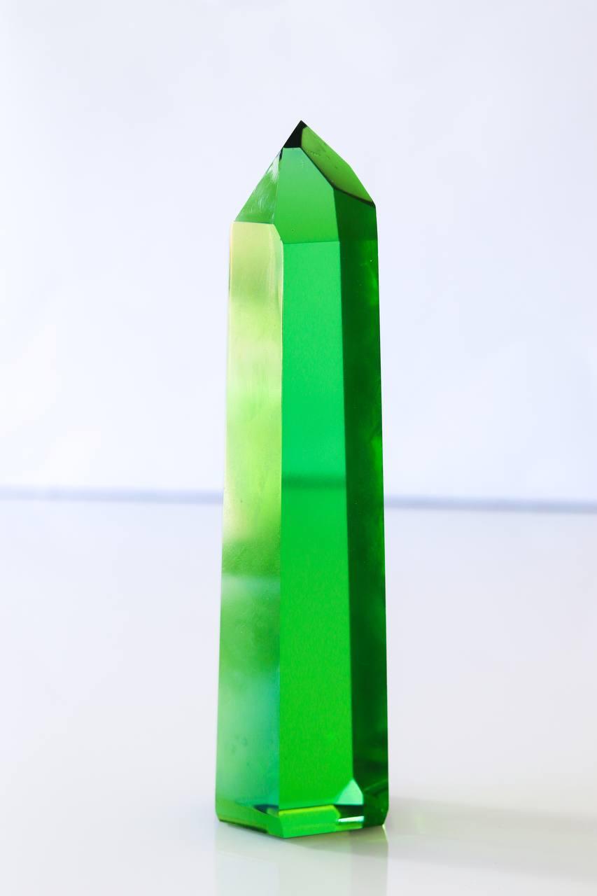 Ponta Obsidiana Verde Dow 483 a 499 Gramas Aprox.