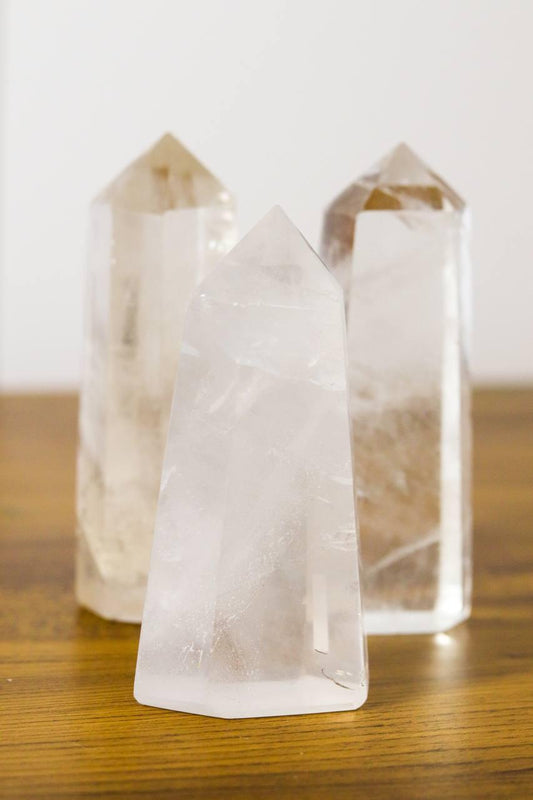 Ponta Polida Quartzo Cristal com Gerador 118 a 120 Gramas Aprox.