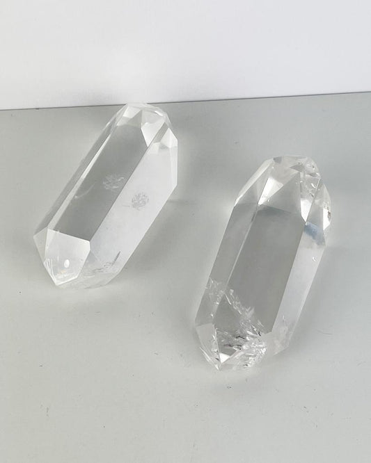 Bastão Cristal de Quartzo Biterminado 140 a 160 gramas aprox.