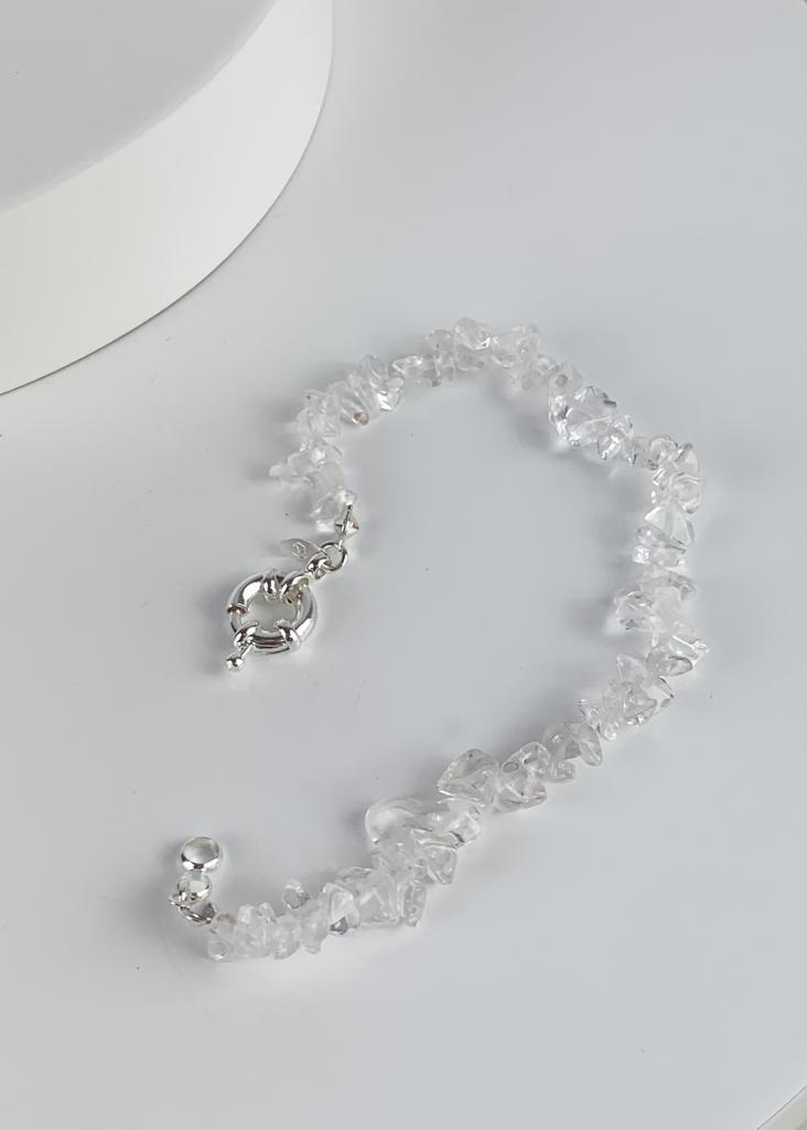 Pulseira Cristal de Quartzo com Fecho Boia Banho Prata