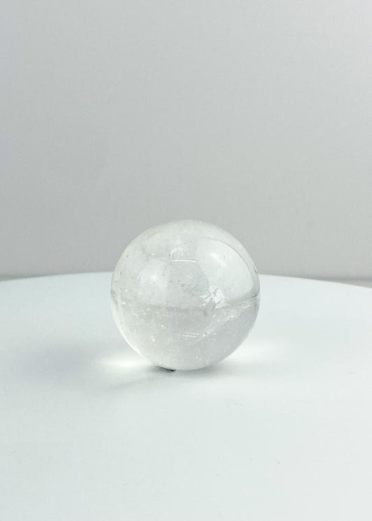Bola Cristal de Quartzo 4,0 cm diâmetro.
