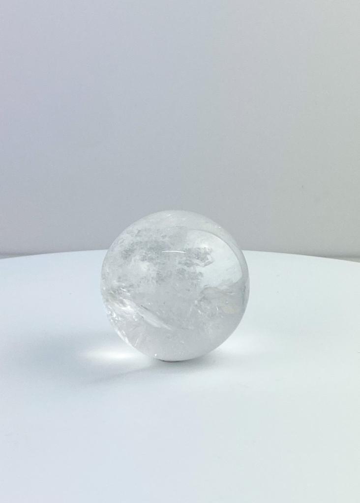 Bola Cristal de Quartzo 3,8 cm diâmetro.