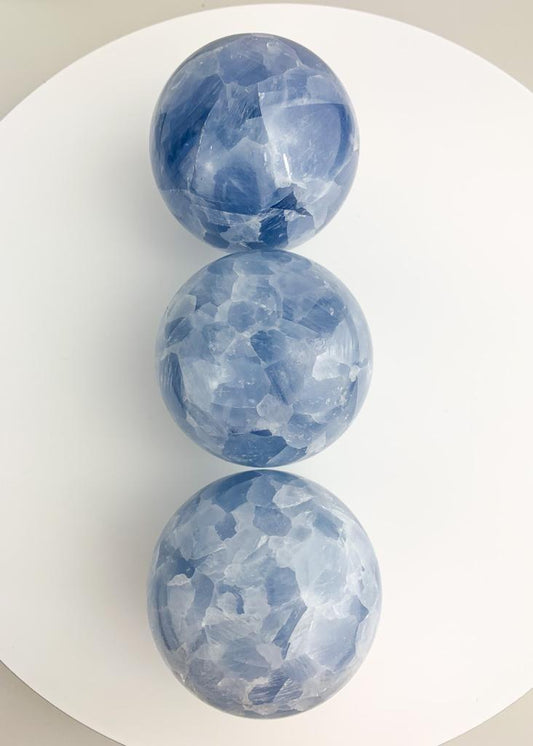 Bola de Calcita Azul 236 a 252 gramas