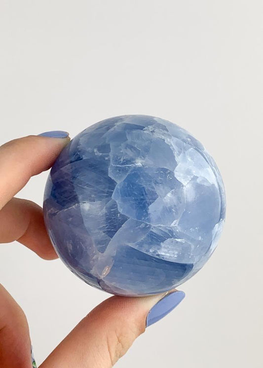 Bola de Calcita Azul 193 a 208 gramas