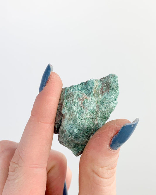 Pedra Fuchsita bruta 15 a 29 gramas