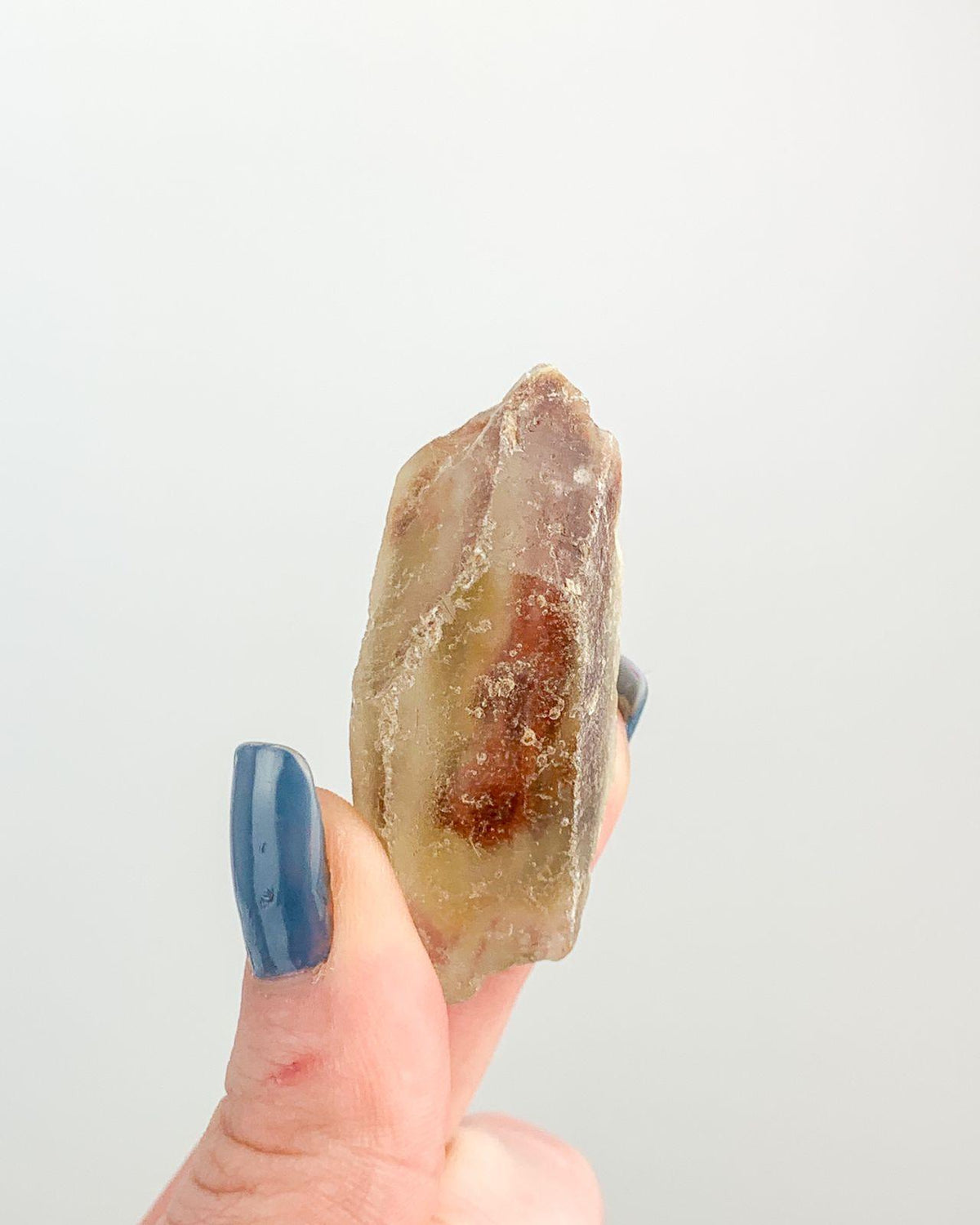 Pedra Ponta Quartzo Anfíbola bruto 20 a 25 gramas