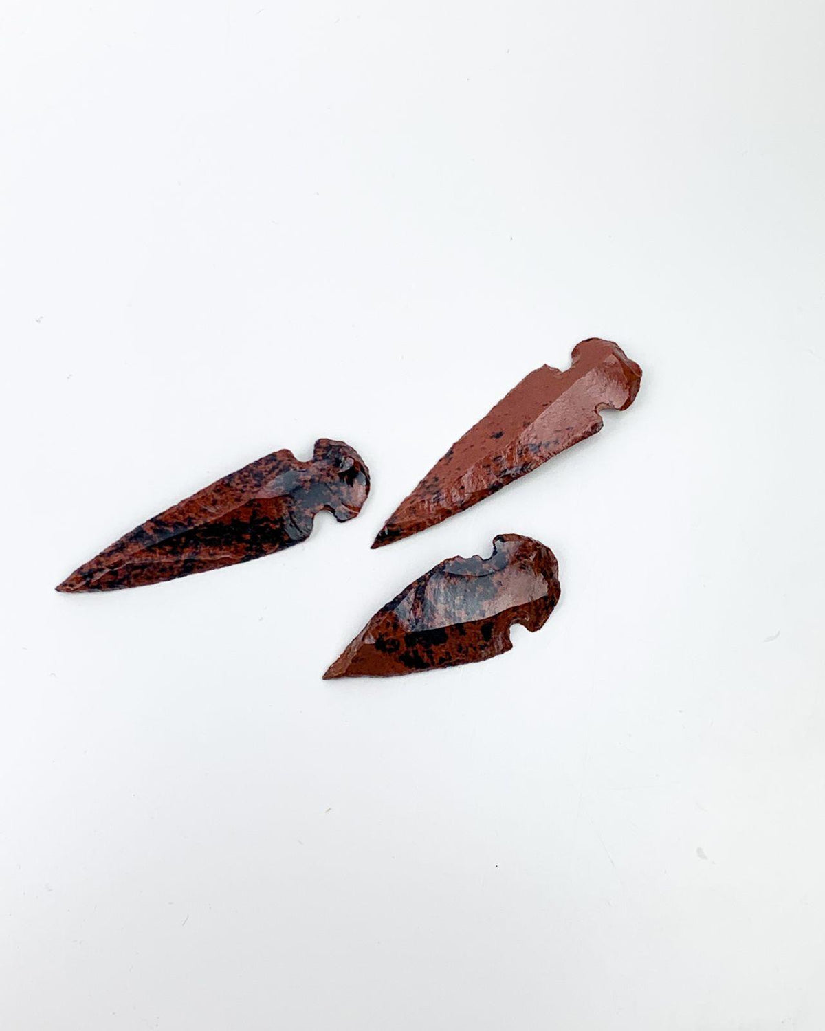 Pedra Ponta Silex Obsidiana cor do Mogno5 a 6 gramas