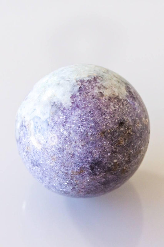 Esfera de Lepidolita 196 a 201 Gramas