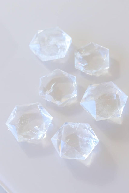 Estrela de Davi Cristal de Quartzo 38 a 80 Gramas