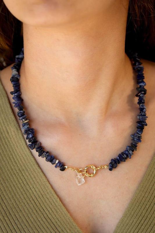 Choker Sodalita com Fecho Boia Banho Ouro