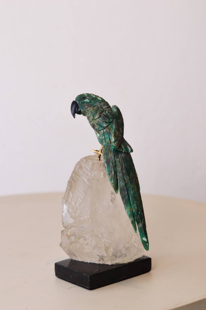 Escultura Arara Serpentinita Base Cristal Quartzo - 15cm