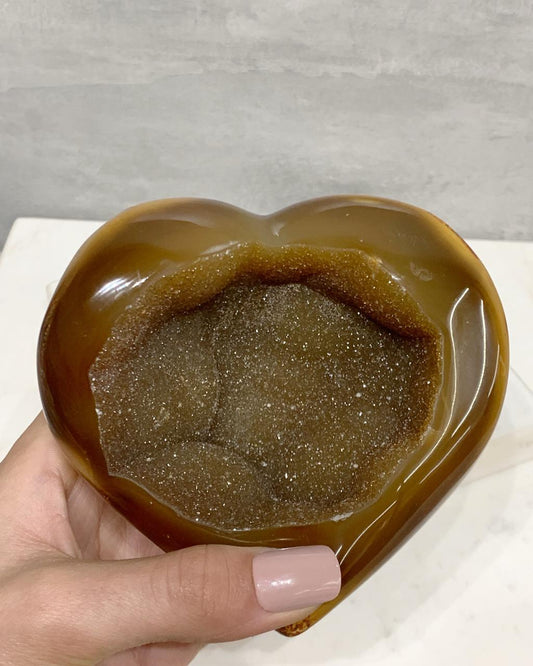 Coração Ágata natural com brilho 773 gramas aproximadamente