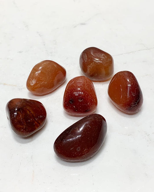 Pedra Ágata Vermelha rolada Tingida 12 a 20 gramas
