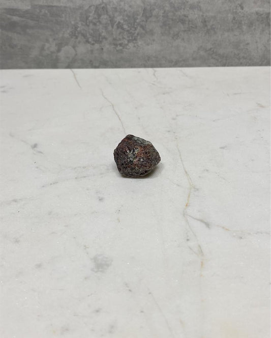 Pedra Granada bruta 16 a 20 gramas