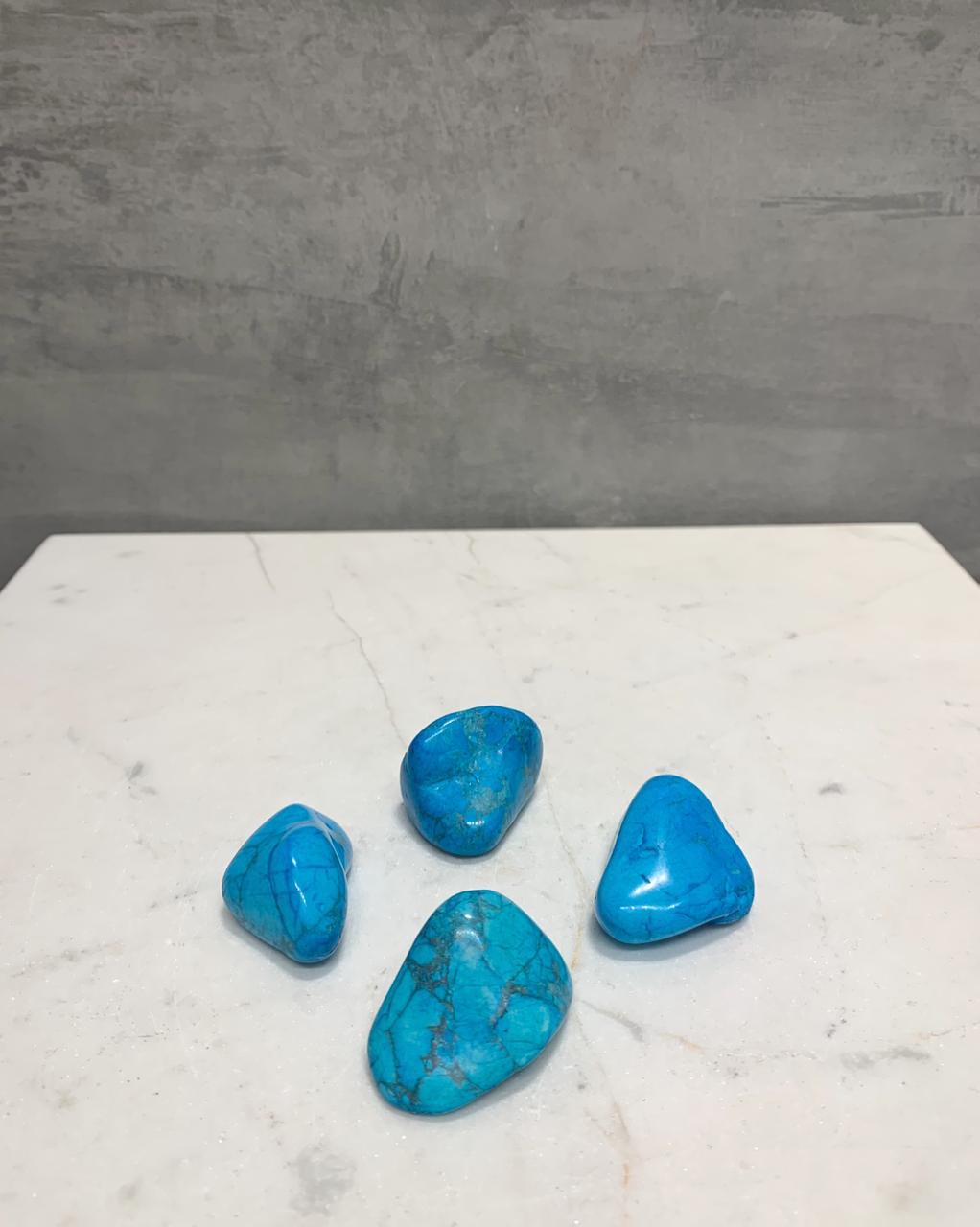 Pedra Howlita Azul Rolada 15 a 22 gramas
