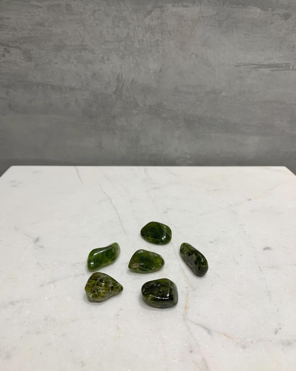 Pedra Idocrasio Rolado