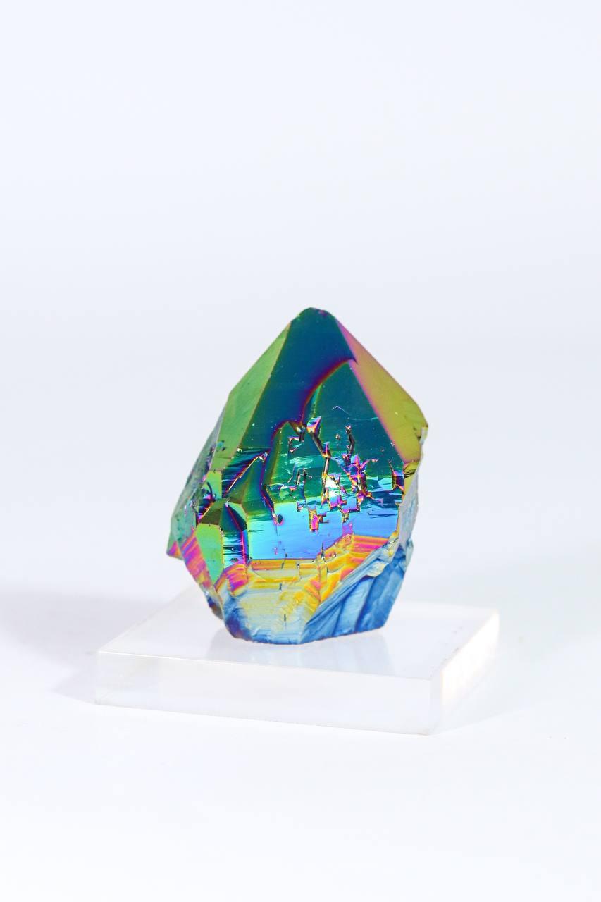 Ponta Quartzo Titânio Rainbow Bruta na Base Acrilica