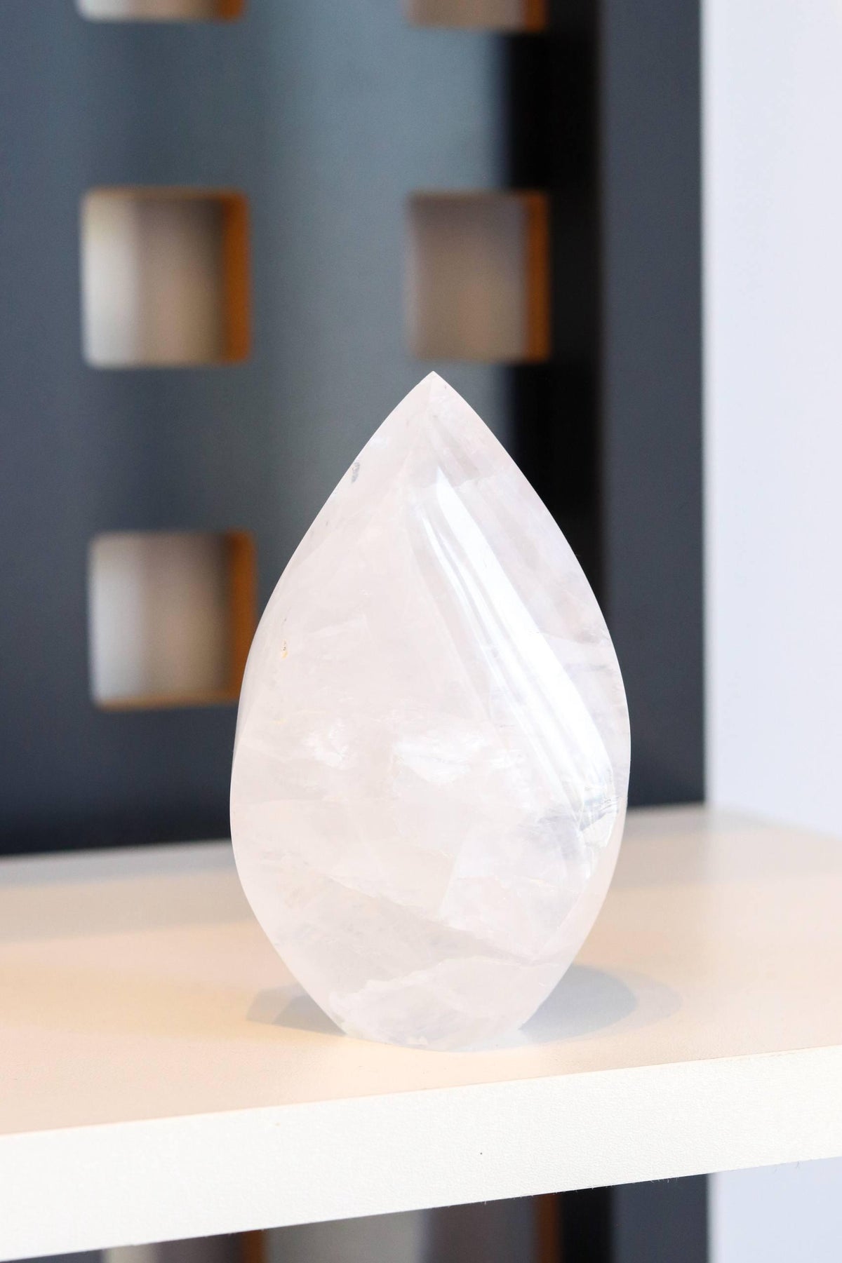 Pedra Cristal Quartzo Polido Forma Chama 381 gramas