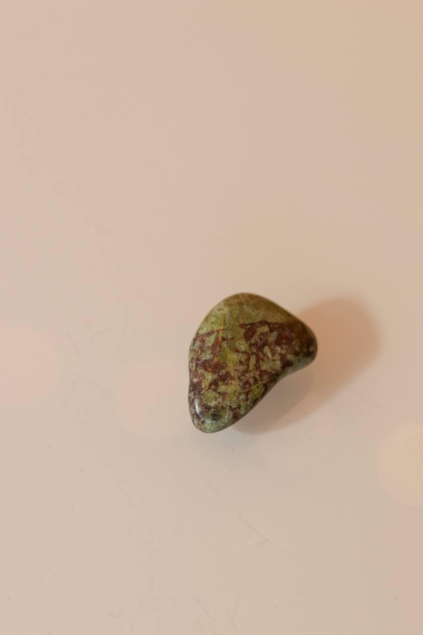 Pedra Jaspe Pele de Dragão Rolado 13 a 16 gramas
