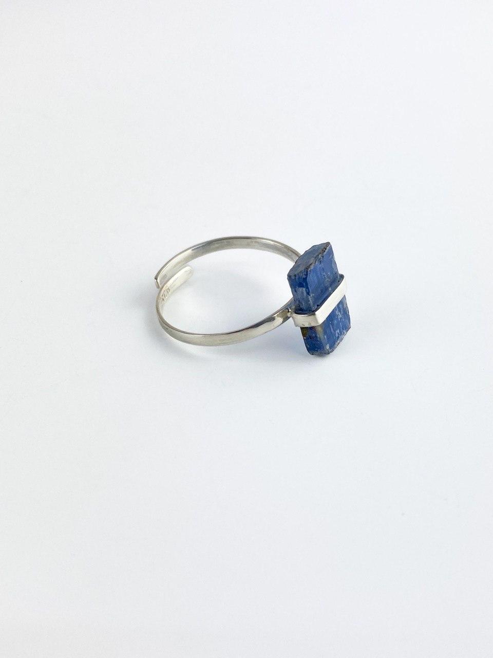 Anel Cianita Azul bruta ajustável Prata 925