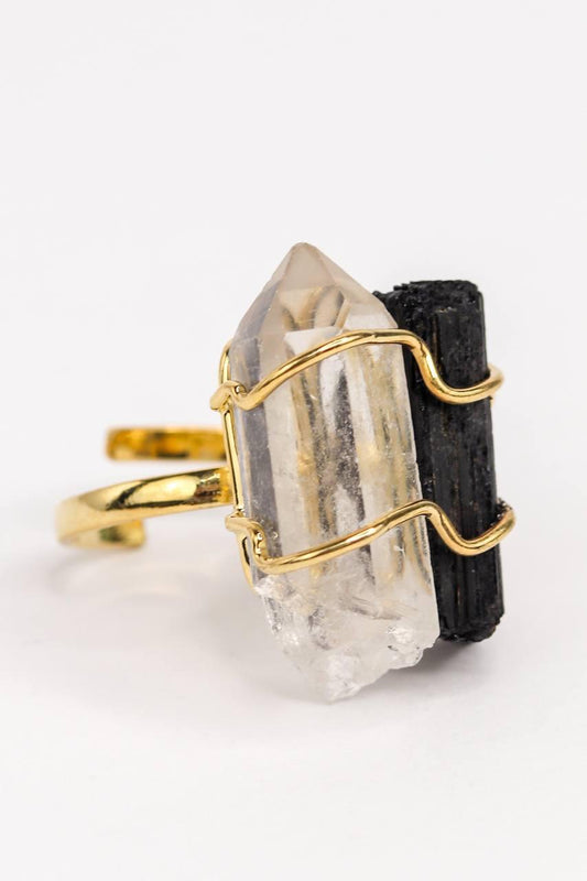 Anel Cristal de Quartzo com Turmalina negra ajustavel banho ouro