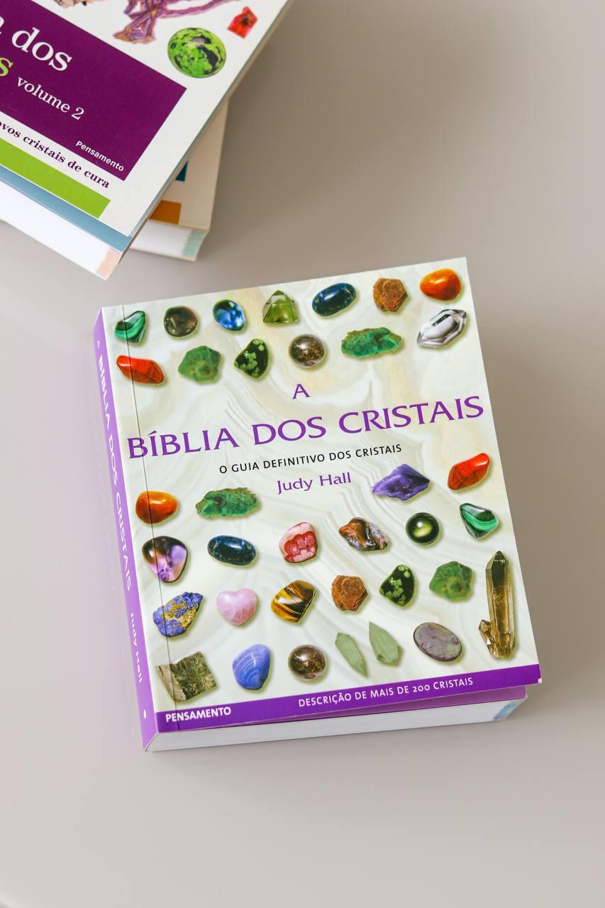 Livro Bíblia dos Cristais - Vol. 1: O Guia Definitivo dos Cristais