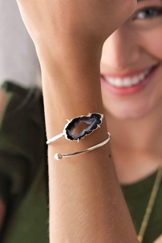 Bracelete Geodo de Ágata Natural Banho Prata