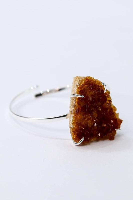 Bracelete Drusa Citrino Bruto com Garra Banho Prata