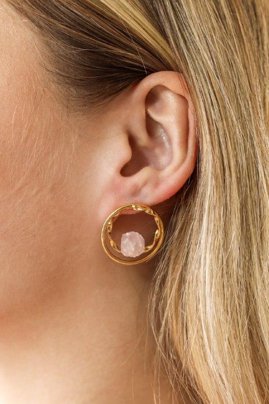 Brinco Pedra Natural Quartzo Rosa banhado Ouro 18K